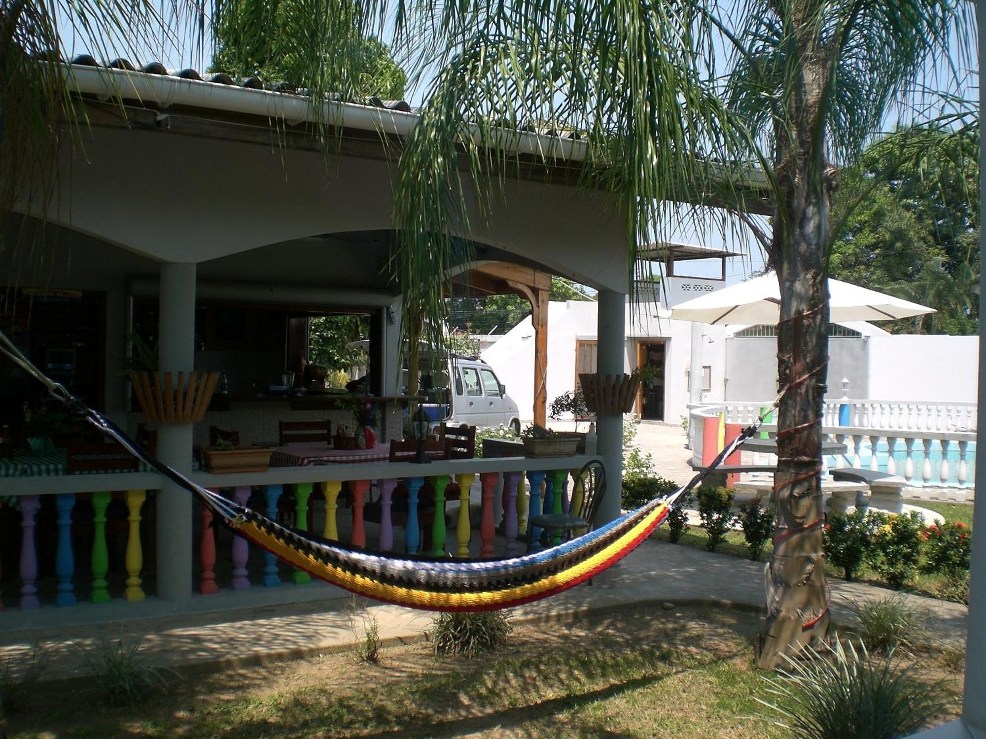 Rainbow Village La Ceiba Eksteriør billede