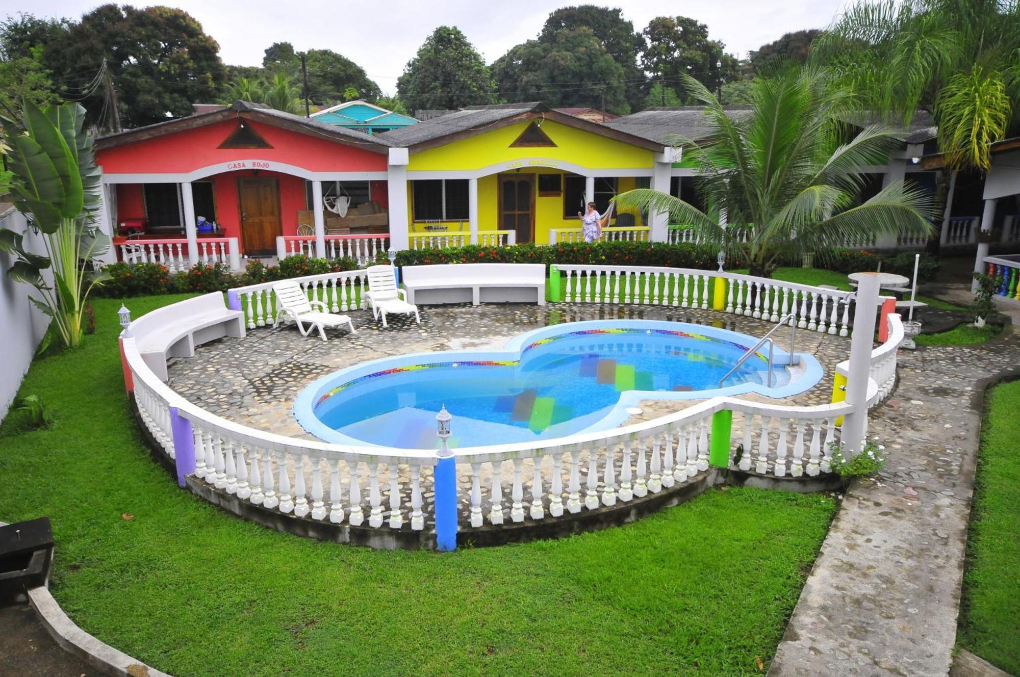 Rainbow Village La Ceiba Eksteriør billede