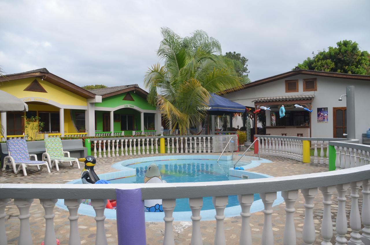 Rainbow Village La Ceiba Eksteriør billede